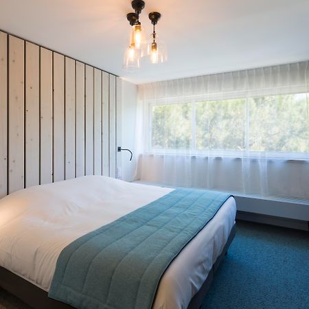 Logis Hotel Les Pins - Operalia Balaruc-les-Bains Bagian luar foto