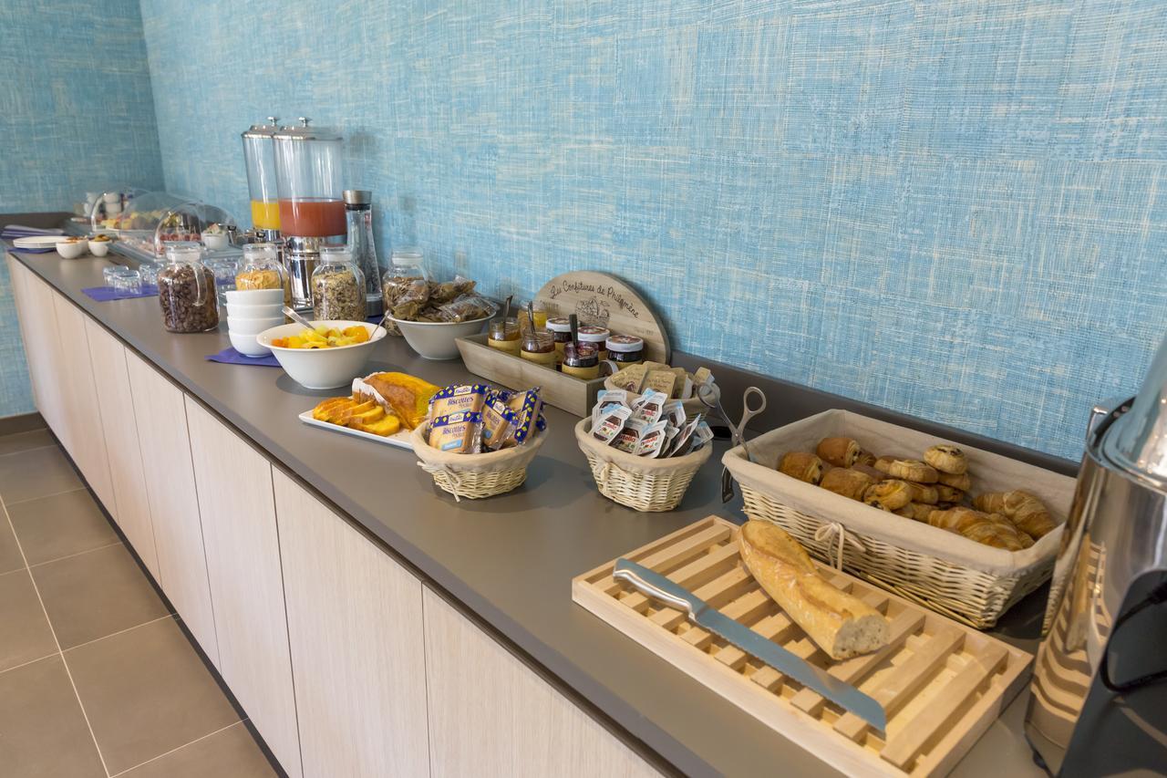 Logis Hotel Les Pins - Operalia Balaruc-les-Bains Bagian luar foto